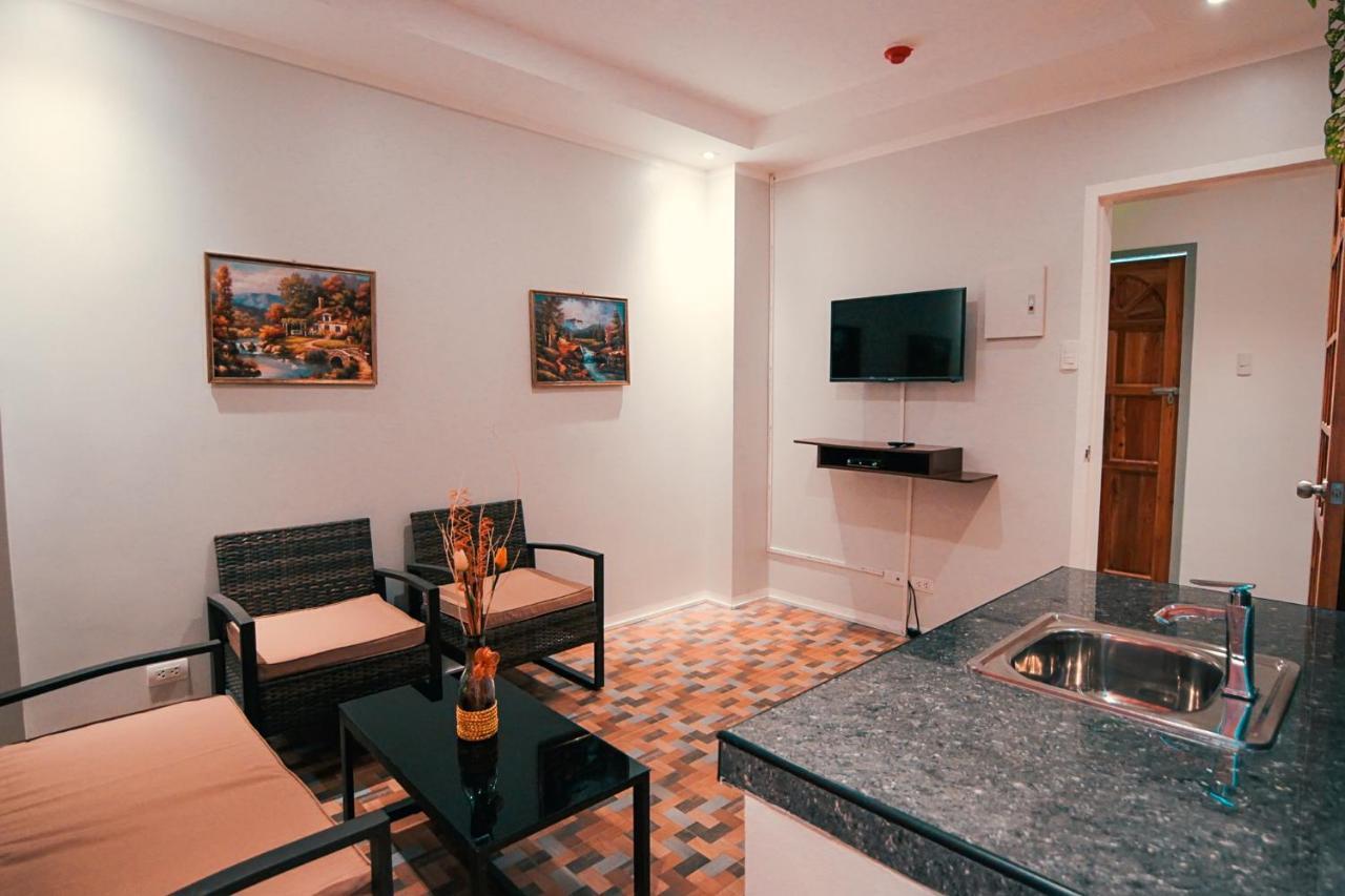 Kingswick Residences & 3* Dumaguete City